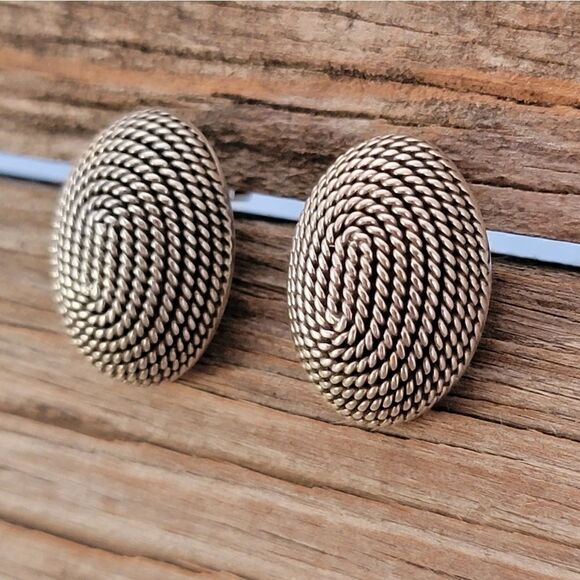 Vintage Sterling Silver Cable Domed Post Earrings - Picture 3 of 8
